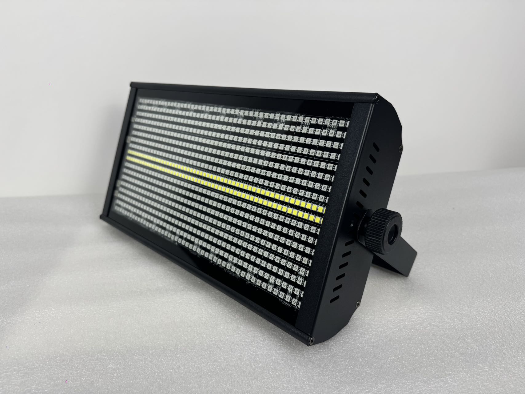 48+8LED Strobe